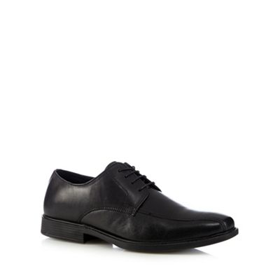 Red Tape Black leather tramline stitch shoes